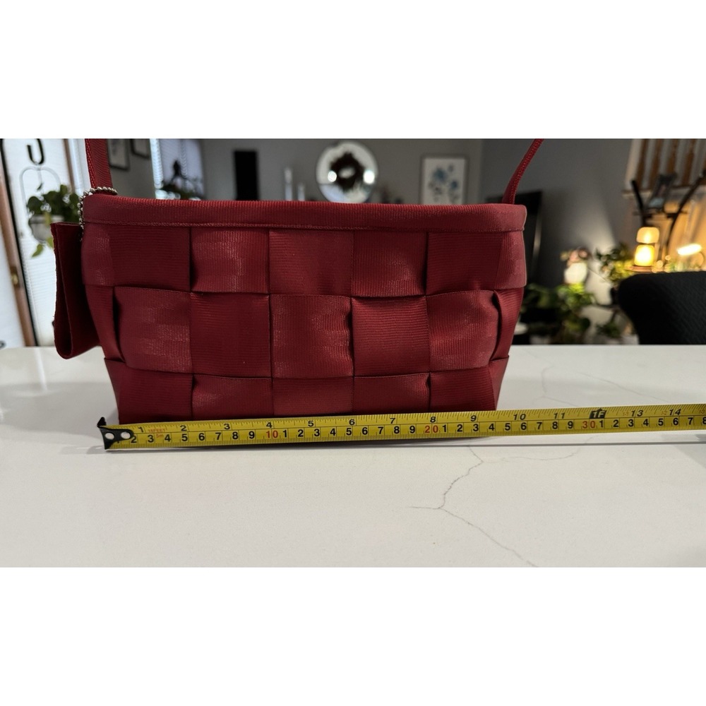 Harvey's Seatbelt Bag - Red - Very Gently Used - Picture 9 of 11